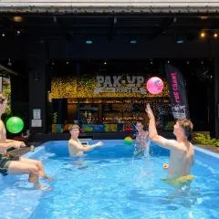 Pak-Up Hostel