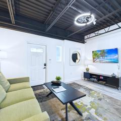 Stylish Loft Minutes From Beach & Port - Unit 204
