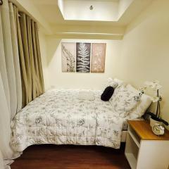 The Camden Place Aesthetic Elegant Condo Unit 15