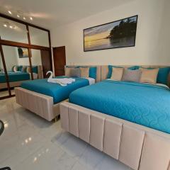 Hermosa villa familiar cucu's home beach