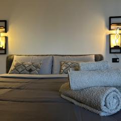 Modern apartment, terrace, AC and WiFi