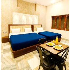 Hotel VM Char Palace Dham Near vishwanath temple # Free Parking # free Wifi - Best Premium Hotel