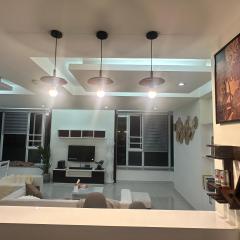 Căn hộ nghỉ dưỡng rộng gần Quận 1, 7, 8