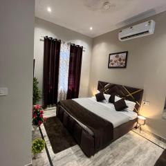 Cozy 1BHK Home In Malviya Nagar