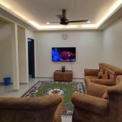 Home in Puchong Mahligai Achmed Homestay