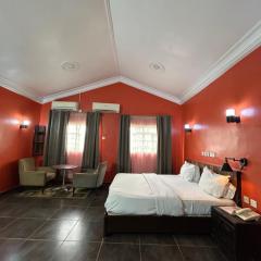 Silverstone Residence