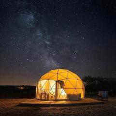 MOON RUM lUXURY CAMP