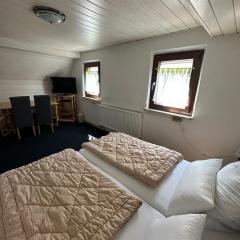 Corner Haus Large Room