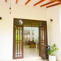 Thisaru Homestay
