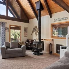 Hansel Getaway Chalet