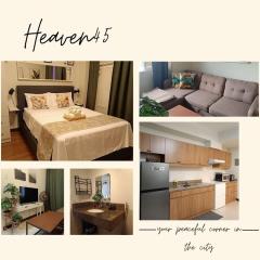Heaven45 - Spacious Condo with City View and Netflix