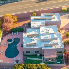 3BD-2BA Heated Pool & Spa Fire-pit BBQ Billiards