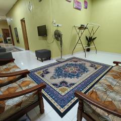 Homestay Tepi Sungai Golok