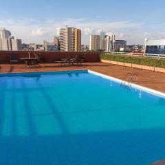 Flat com Piscina e Academia