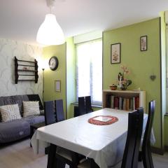 Appartement F3 WiFi au Mont-Dore, proche centre et thermes - FR-1-415-183