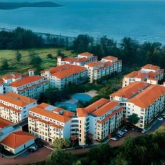 Desaru Private Beach Family Suite WiFi NetFlix 0112