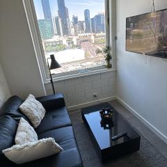 Riverside Heritage Studio - City Views CBD