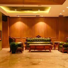 James Joyce Coffetel·Changchun Railway Station