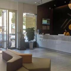 IU Hotel Suizhou Shunjing Avenue Passenger Transportation Center