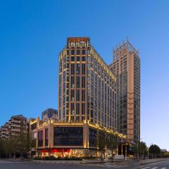 武汉天地汉口江滩希尔顿欢朋酒店