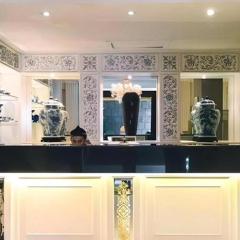 Geulis Boutique Hotel