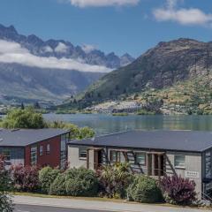 Marina Quarters 406B