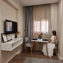 modern studio- 7 min from aswan station