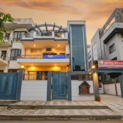 FabHotel Silver Stone