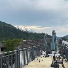 Tonglu Hemingge Homestay