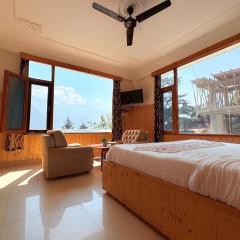The Suraj Cottage Manali ! Private Parking ! Bonfire ! Playing Zone ! Near Mall Road