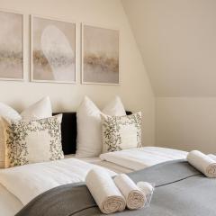 RAHA Apartments - Modernes Studio-Apartment - HBF - Privat Parkplatz