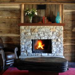 1860 Luxury Accommodation