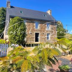 Chez Jeanne, maison en pierre de pays avec jardin
