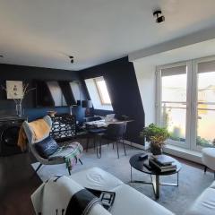 2 bedroom apartment Basingstoke close to train station with parking