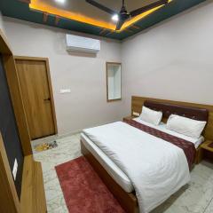 Sakshi Hotel & Restaurant