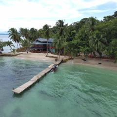 Bocas Beachfront Lodge Spacious Corner King Suite Ocean View Sand Level