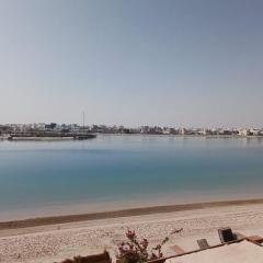 شقة بحرية في الخيران