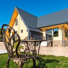 Poienărei Forest Heaven
