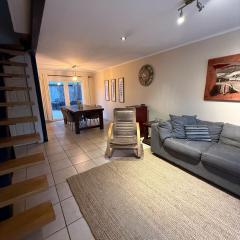 Casa para 6 en Villarrica Jardín Floresta