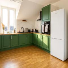 Canal apartment ! Close to USON & Pont de Loire Nevers