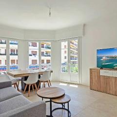 LX150 T3 lumineux proche tramway - Bail mobilite