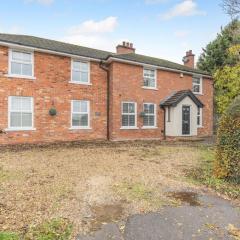 5 Bed in Utterby oc-t34067