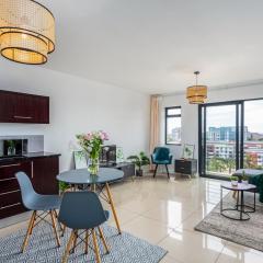 Knightsbridge 702W by CTHA