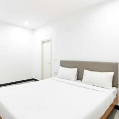 Hotel Stay inn Near Patiyala Chowk Bus stand Zirakpur