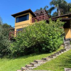 Temporada de Casa apenas 500 metros da Praia da Gamboa SC