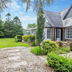 4 Bed in Llanddona 94501