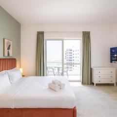 Premium Ensuite Room With Balcony