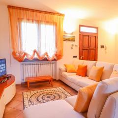 Elegant Home - with Jacuzzi and Balconies