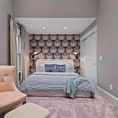 Cleveland Escape - Hot Tub - Karaoke Machine - Sleeps 12