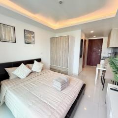 LAKE VIEW Studio in LBR Maldives